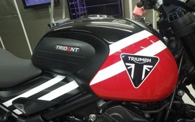 TRIUMPH TRIDENT 660 2026