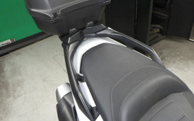 YAMAHA T-MAX 530 DX 2019 SJ15J
