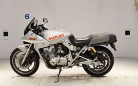 SUZUKI GSX400S KATANA 1995 GK77A
