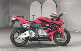 HONDA CBR600RR PC37