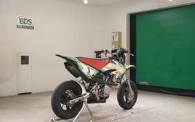 HONDA XR100 MOTARD 2024 HD13