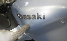 KAWASAKI ZZ1200 NINJA R 2004 ZXT20C