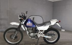 SUZUKI DJEBEL200 SH42A