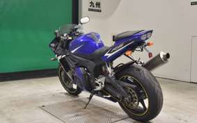 YAMAHA YZF-R6 2003