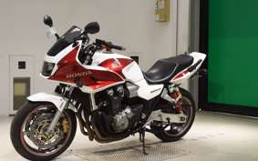 HONDA CB1300SB SUPER BOLDOR A 2014 SC54