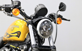 HARLEY XL883N 2016 LE2