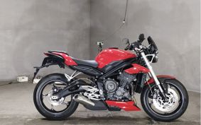 TRIUMPH  TRIUMPH  STREET  TRIPLE S 2017 HDA404