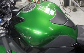 KAWASAKI NINJA H2 SX SE 2020