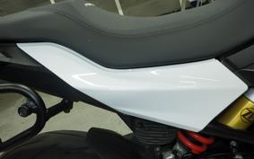 BMW F900R 2023