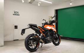KTM 250 DUKE 2025