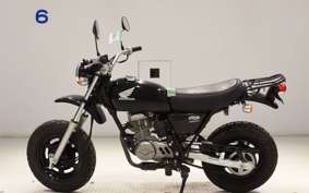 HONDA APE 50 2013 AC16