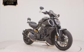 DUCATI DIAVEL V4 2023