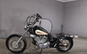 YAMAHA VIRAGO250S 3DM