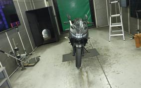 SUZUKI ｼﾞｸｻｰ250SF 1999 ED22B