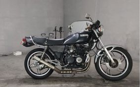 YAMAHA XJ550 2023 4V8