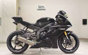 YAMAHA YZF-R6 2020