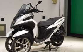 YAMAHA TRICITY 125 SE82J