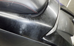 HONDA NM4 VULTUS -01 2015 RC82