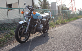 SUZUKI GS1000 2013 GS1000