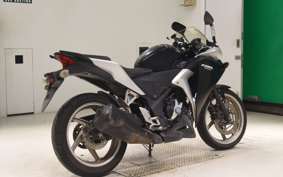 HONDA CBR250R GEN 3 2015 MC41