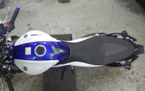 SUZUKI ｸﾞﾗﾃﾞｨｳｽ400 2011