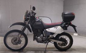 SUZUKI DJEBEL250XC SJ45A