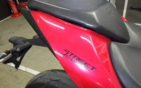 TRIUMPH STREET TRIPLE S 2017