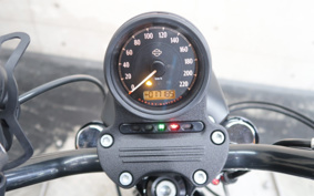 HARLEY XL883N 2018 LE2