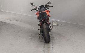 KTM 1290 SUPER DUKE R 2022 V3940