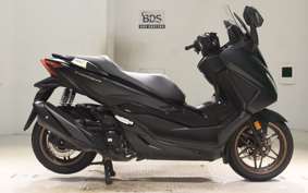 HONDA FORZA 250 MF17