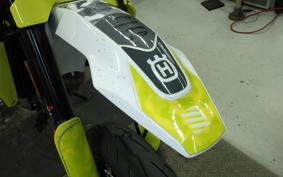HUSQVARNA 701SM 2022
