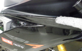 APRILIA RSV4 FACTORY 2015