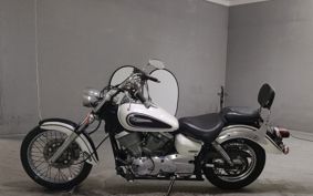 YAMAHA DRAGSTAR 250 VG02J