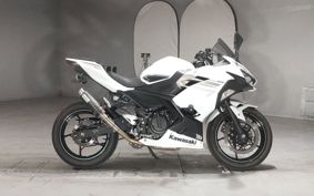 KAWASAKI NINJA 400 2022 EX400L