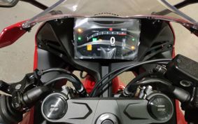 HONDA CBR650R E-Clutch RH17