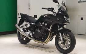 HONDA CB1300SB SUPER BOLDOR 2026 SC54