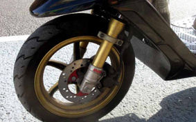 SUZUKI ADDRESS V100 CE11A