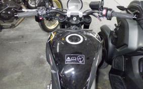 TRIUMPH TRIDENT 660 2025