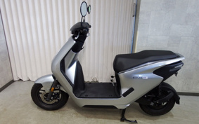 HONDA EM1 e: EF16