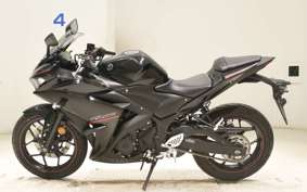 YAMAHA YZF-R25 A 2025 RG43J