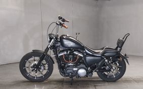 HARLEY XL883N 2017 LE2