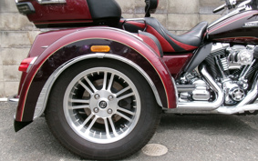 HARLEY FLHTCU 2014 MAL
