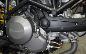 DUCATI HYPERMOTARD 796 2011