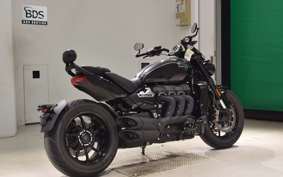 TRIUMPH ROCKET III GTストーム 2025