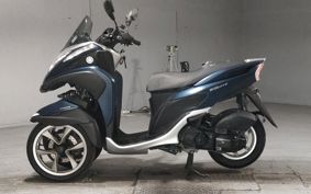 YAMAHA TRICITY 125 SE82J