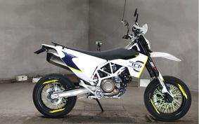 OTHER  HUSQUARNA 701 SUPERMOTO  2019 USV