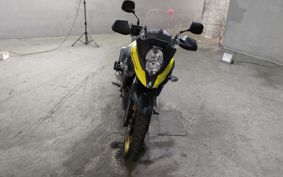 SUZUKI DL650 ( V-Strom 650 ) C733A