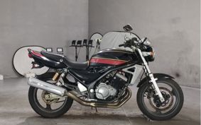 SUZUKI GSX250 ZR250C