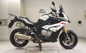 BMW S1000XR 2015
