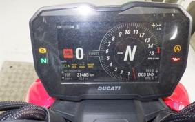 DUCATI STREETFIGHTER V4 S 2021